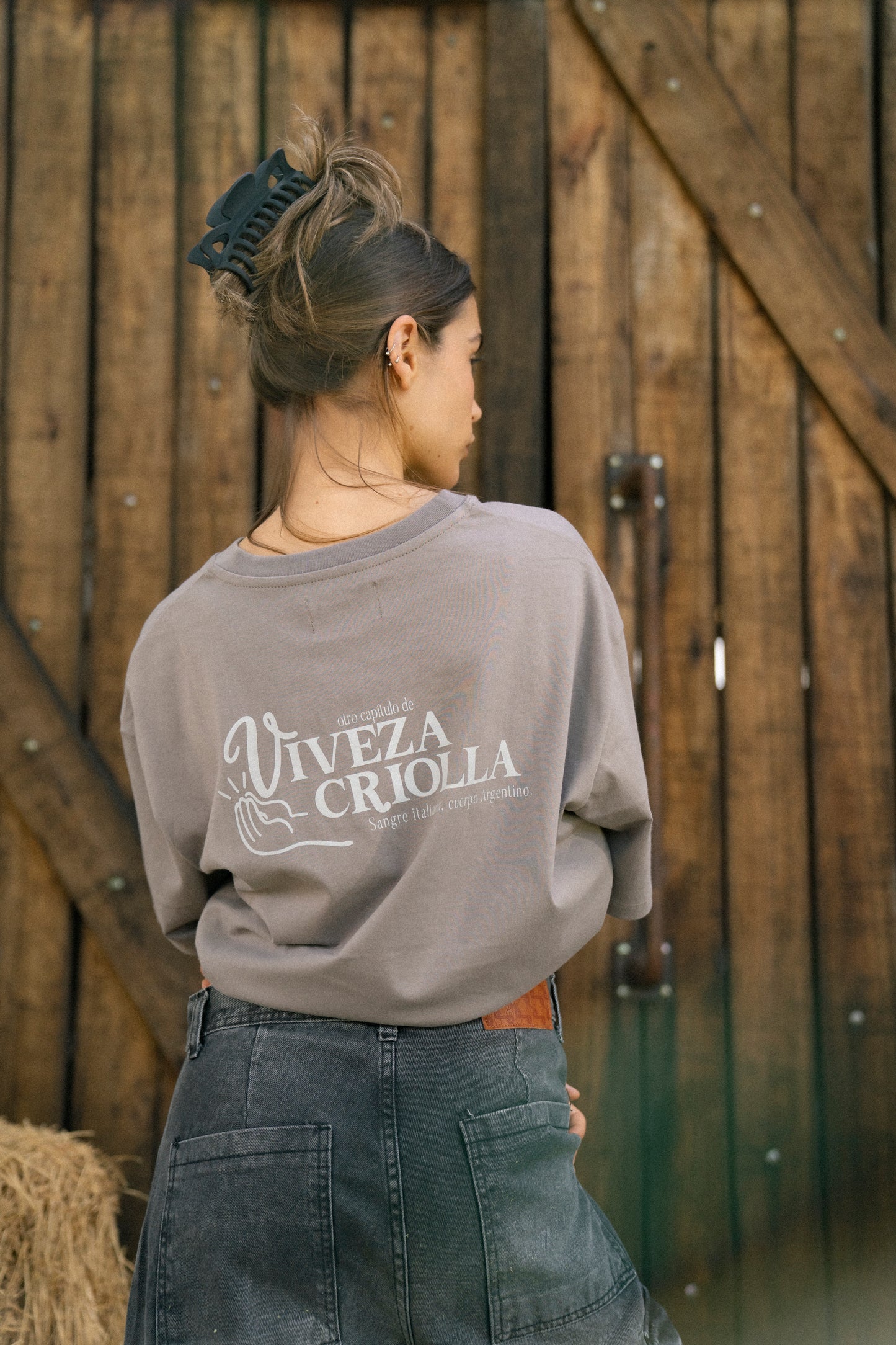 Remera Viveza Criolla Visón