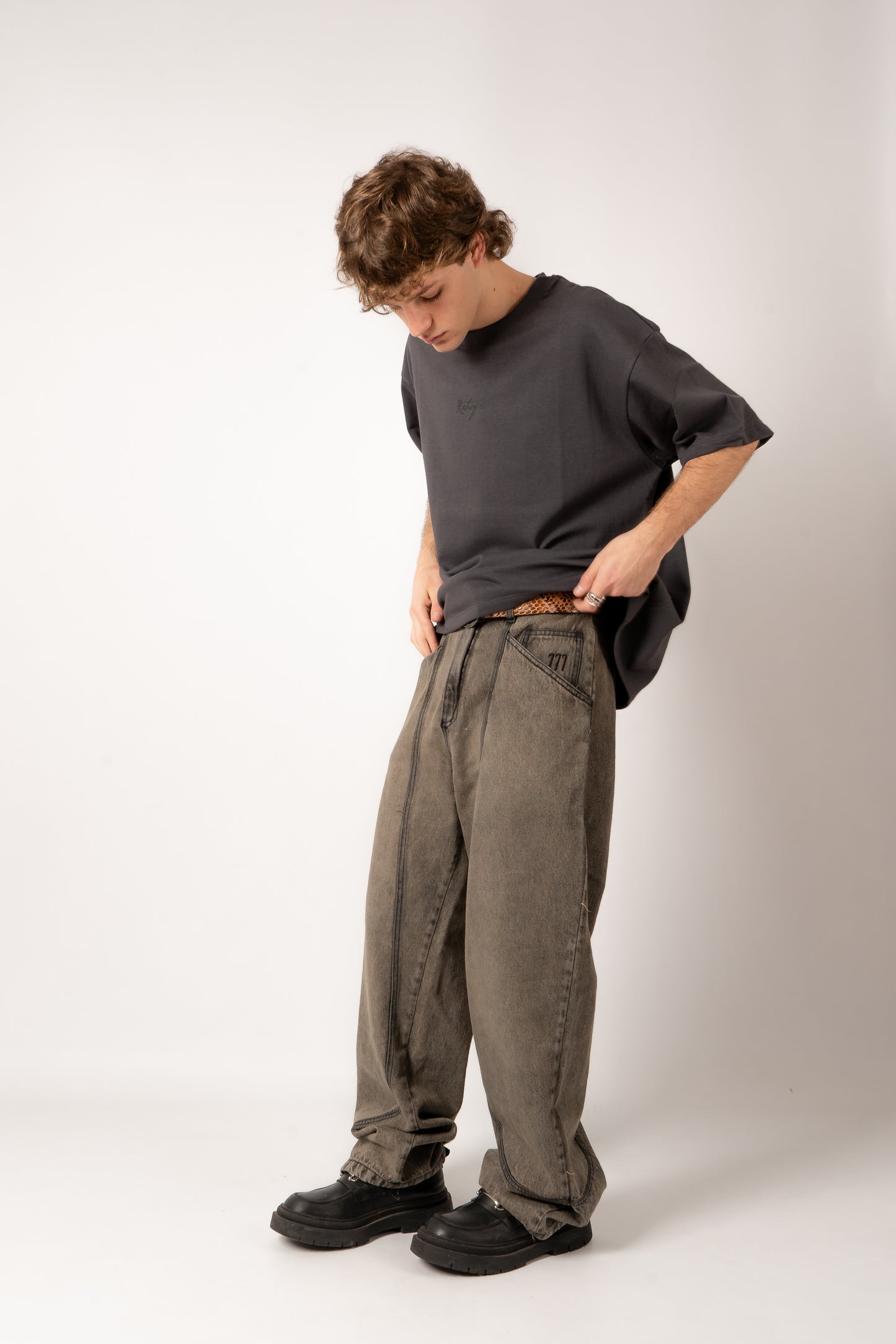 Pantalón Denim Costuras