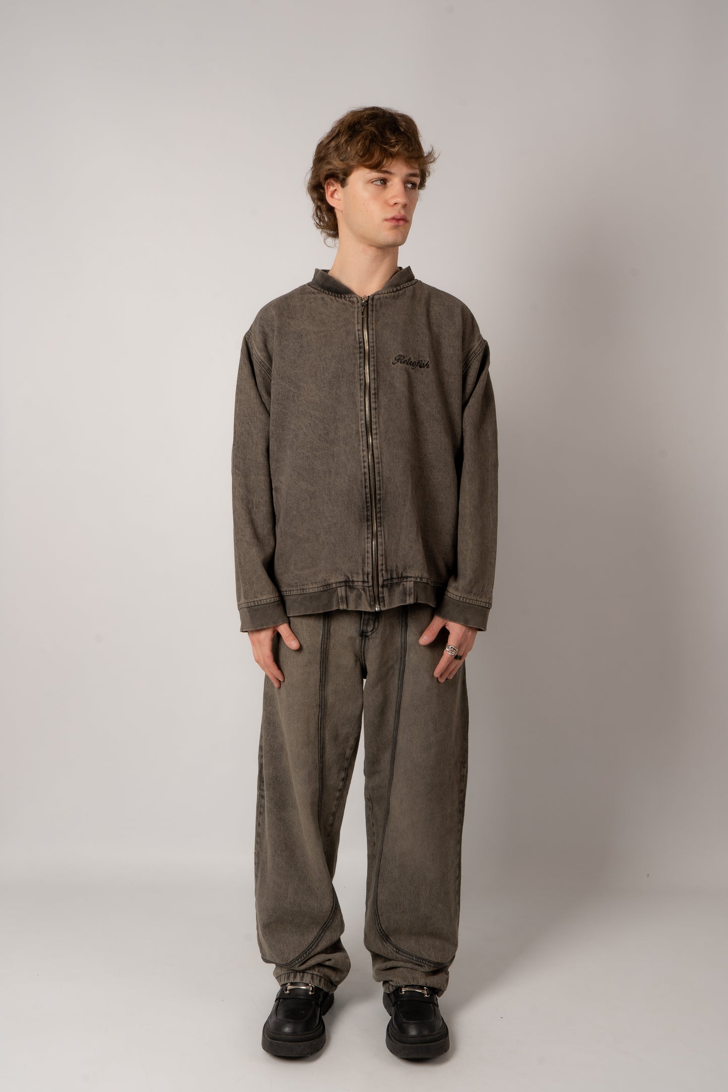 Pantalón Denim Costuras