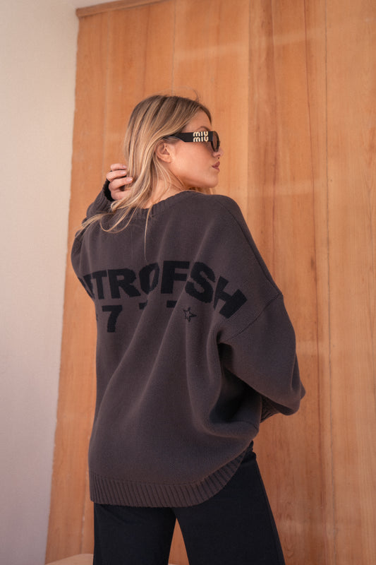 Sweater Gris 777