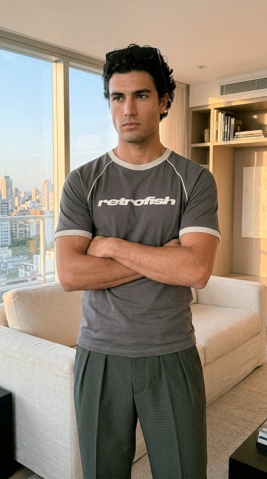 Remera Ringer Stamp Gris